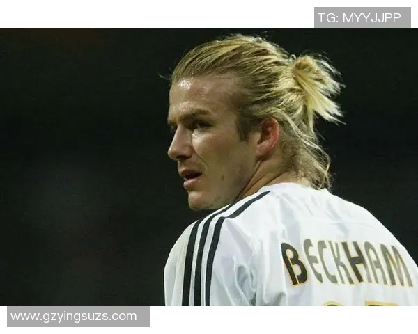 二号球衣的传奇足球球星是谁 探寻背后不为人知的故事与荣耀