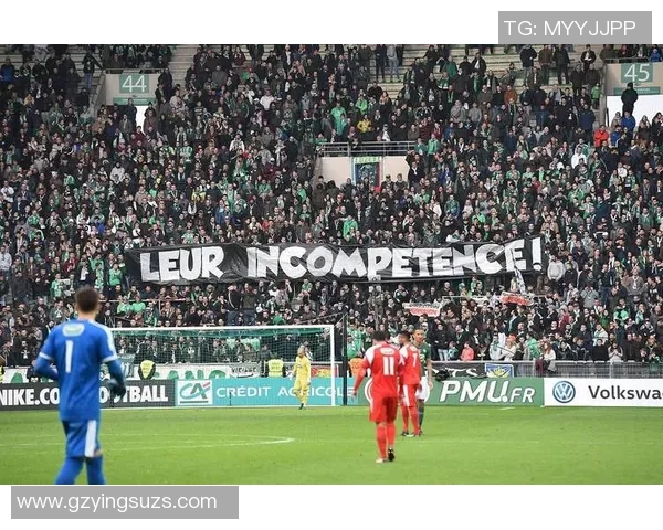 低调如风的绿茵传奇他用行动诠释真正的足球精神