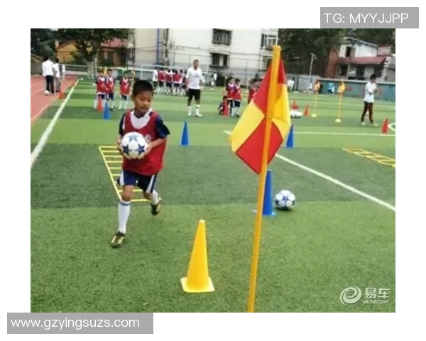 欧洲顶级球星亲授足球技巧全面提升青少年实战与团队协作能力